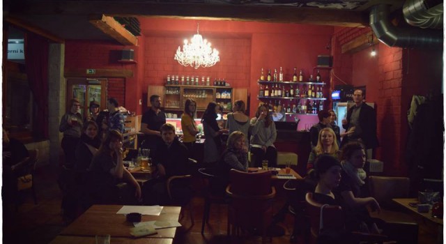 Činoherní kavárna